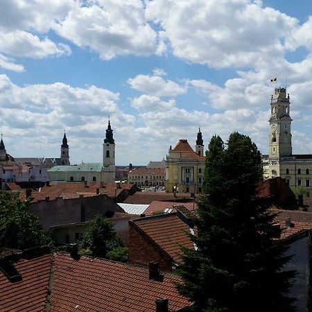 Ferienwohnung Apartament Central Oradea Exterior foto
